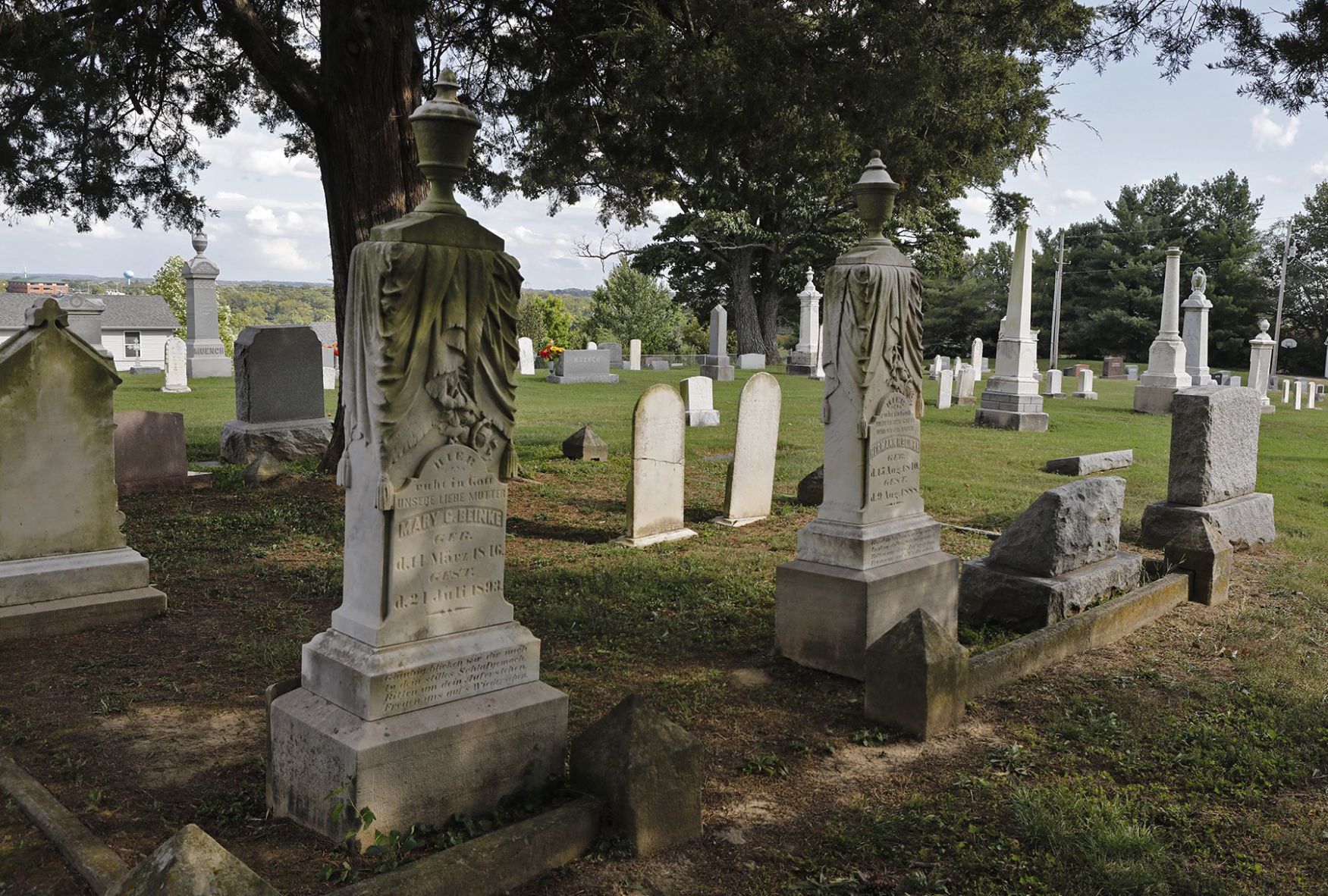 Want to take a cemetery tour?